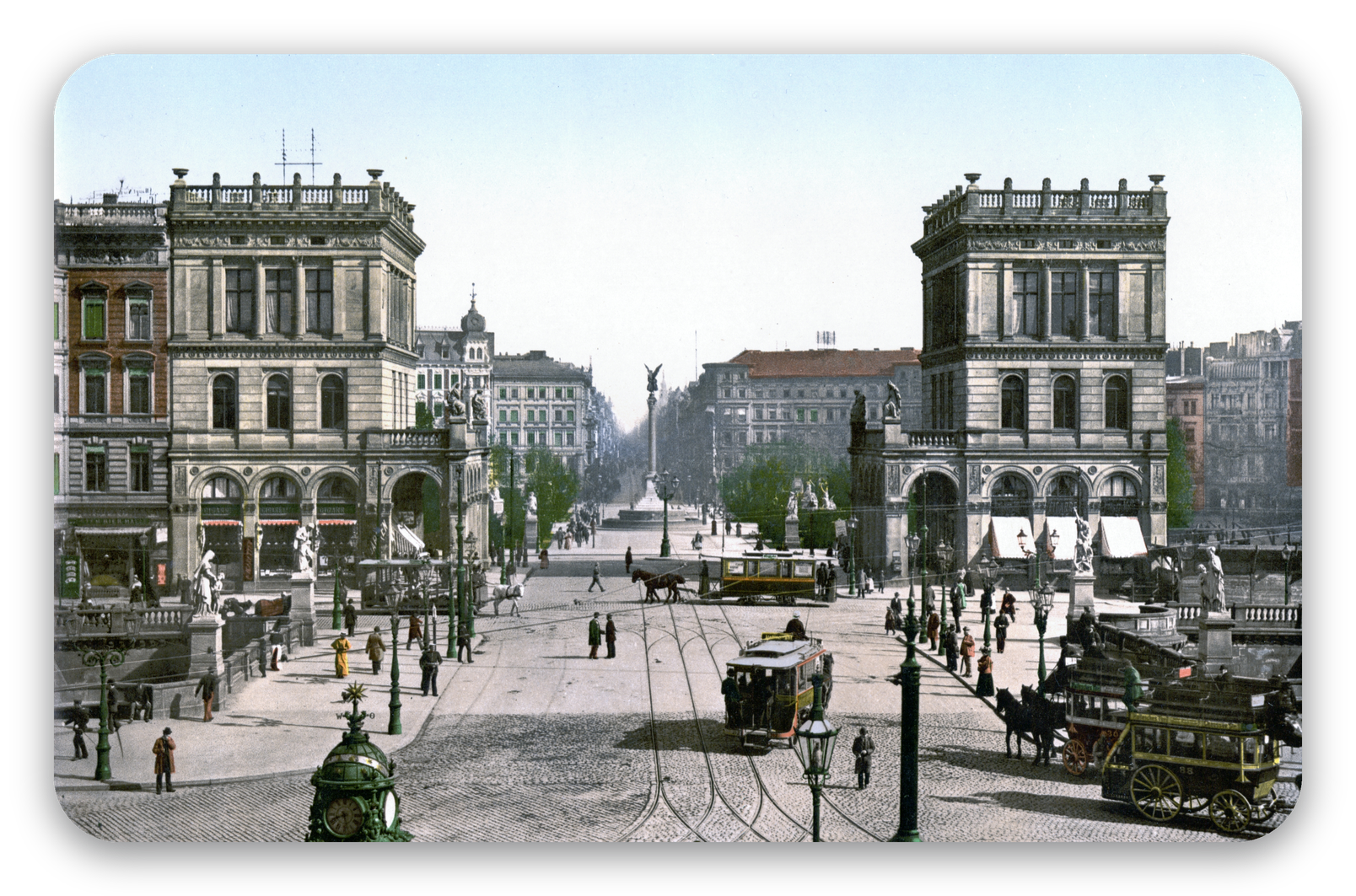 Berlín na fotochromových tiscích - samolepka na kartu